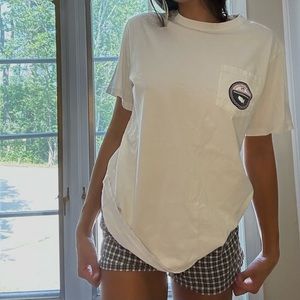 oversized southern tide tee